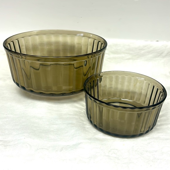 Vintage smoked glass “Arcopal” brand soufflé dishes made in France - Picture 11 of 11